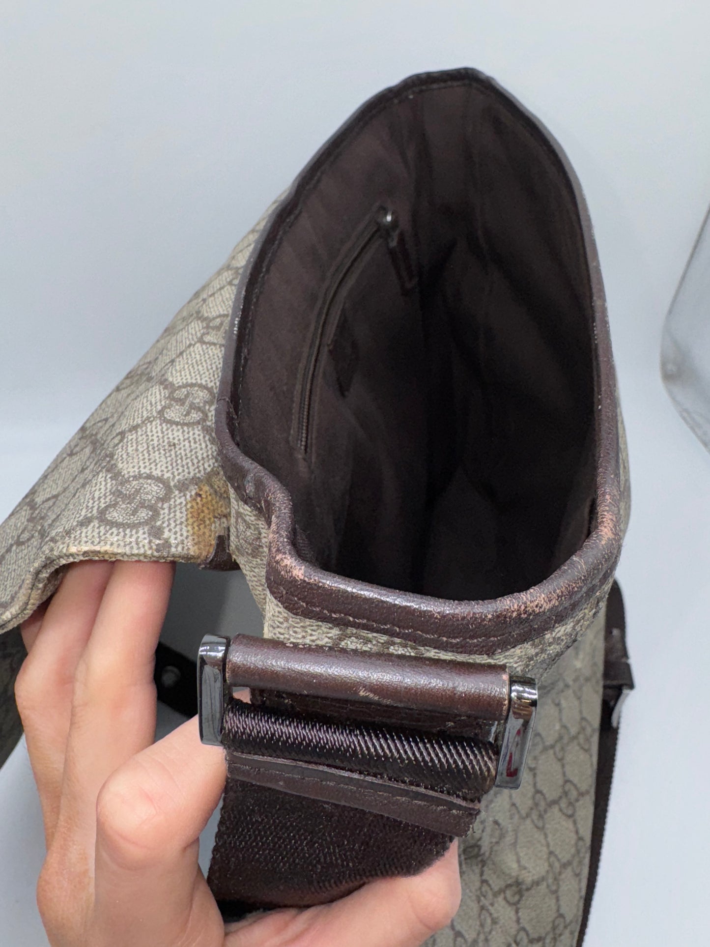 Gucci Messenger Bag