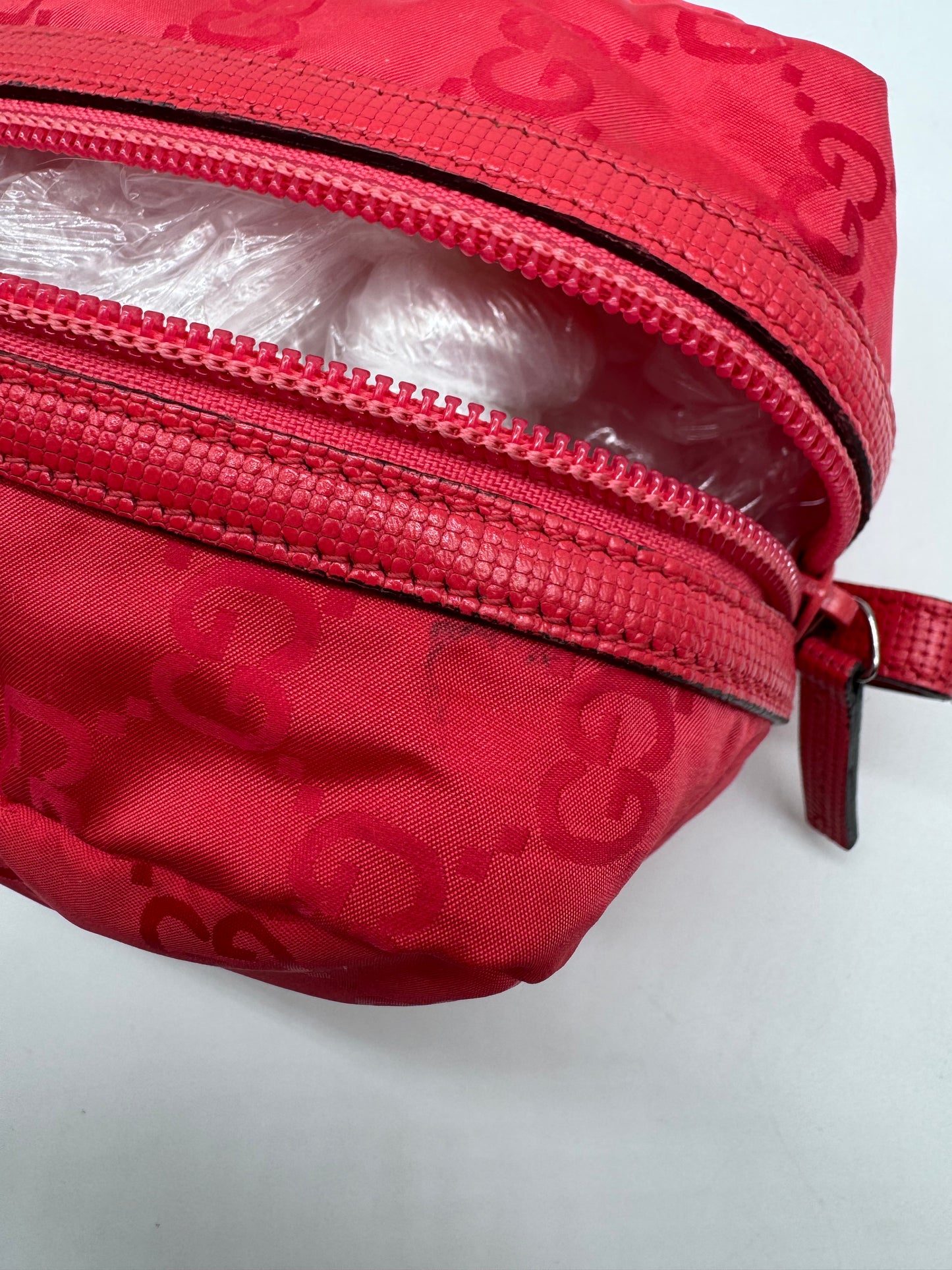 Nylon Pouch