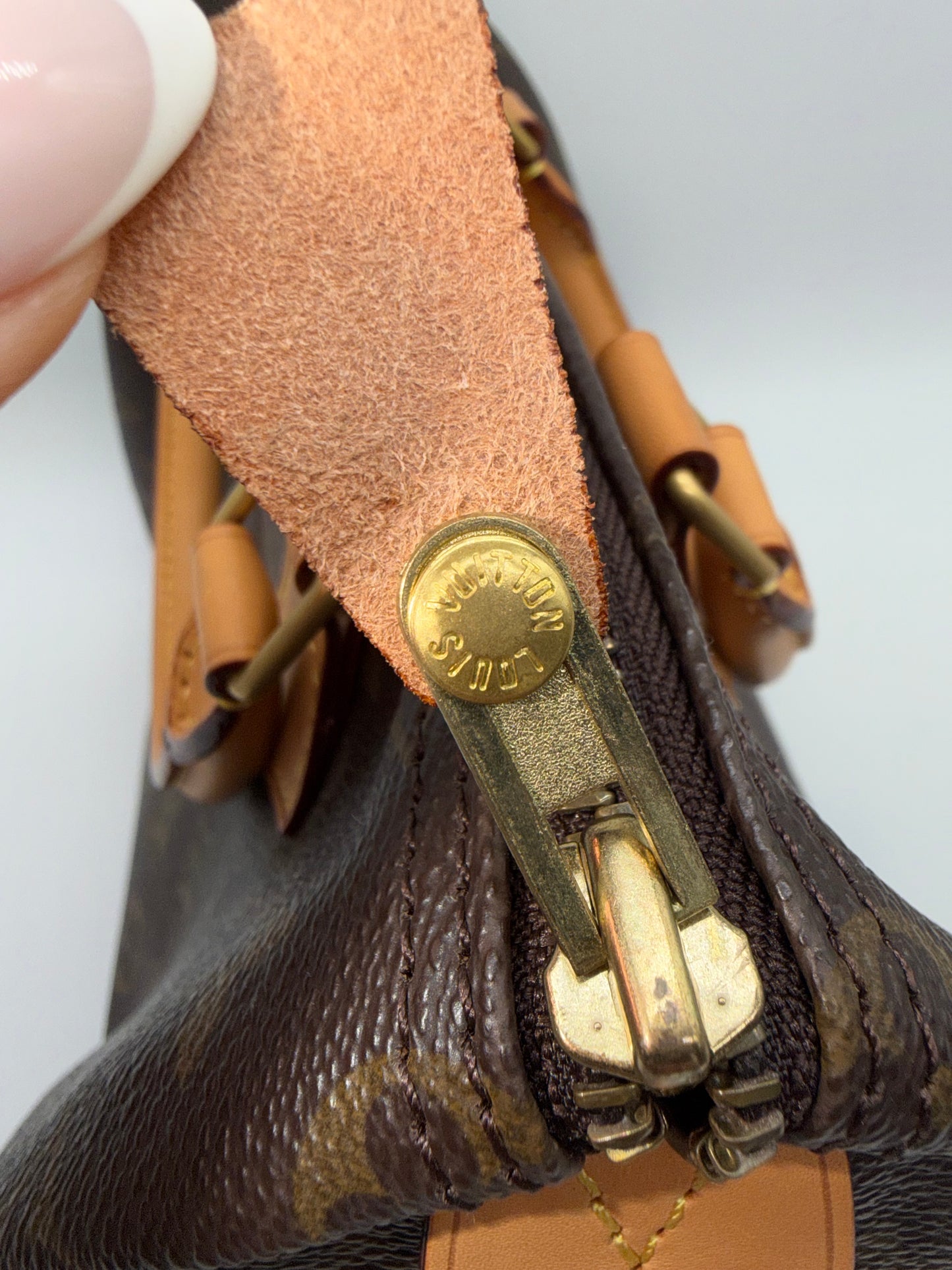 Louis Vuitton Speedy 25