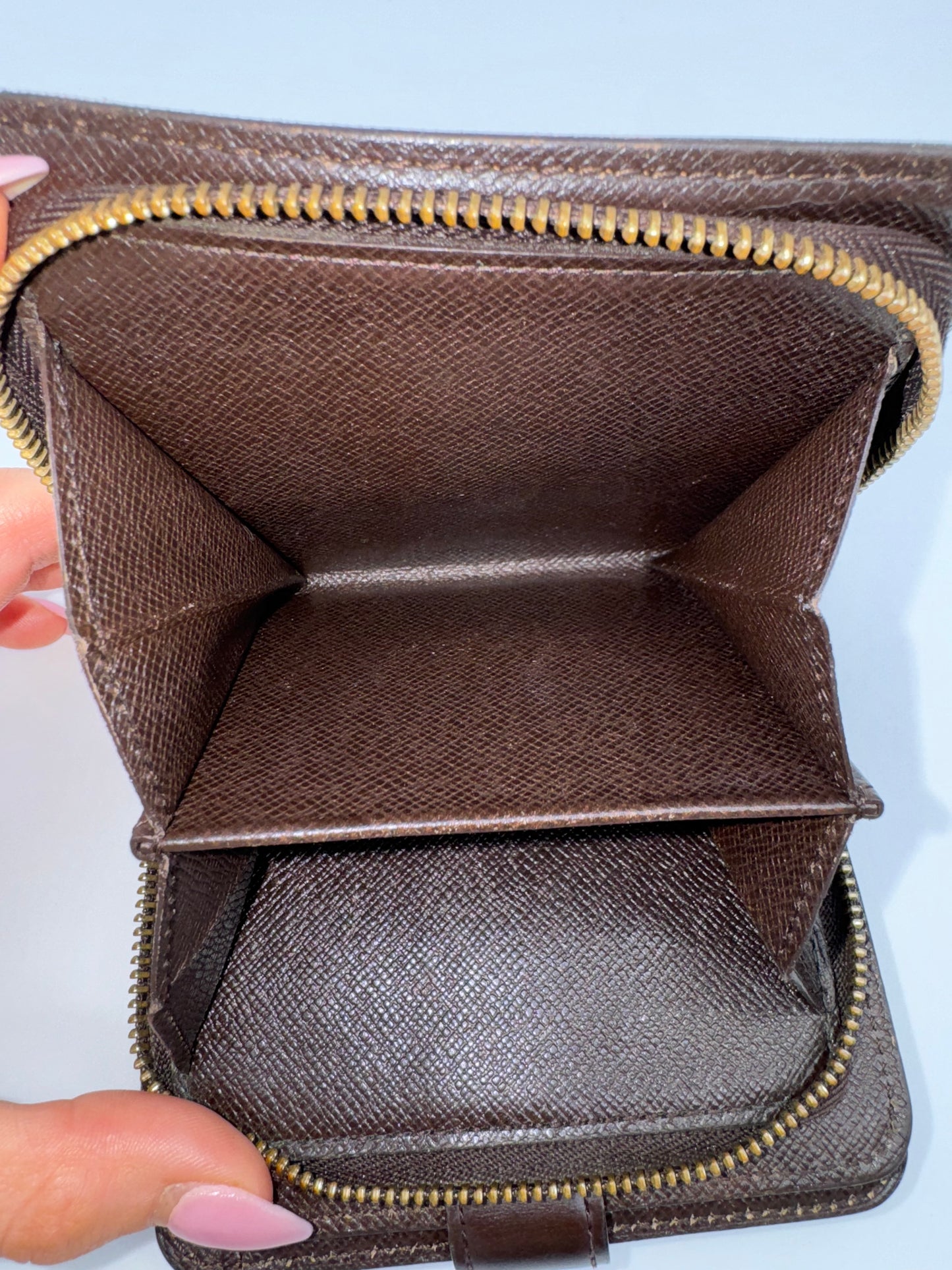 Compact Wallet