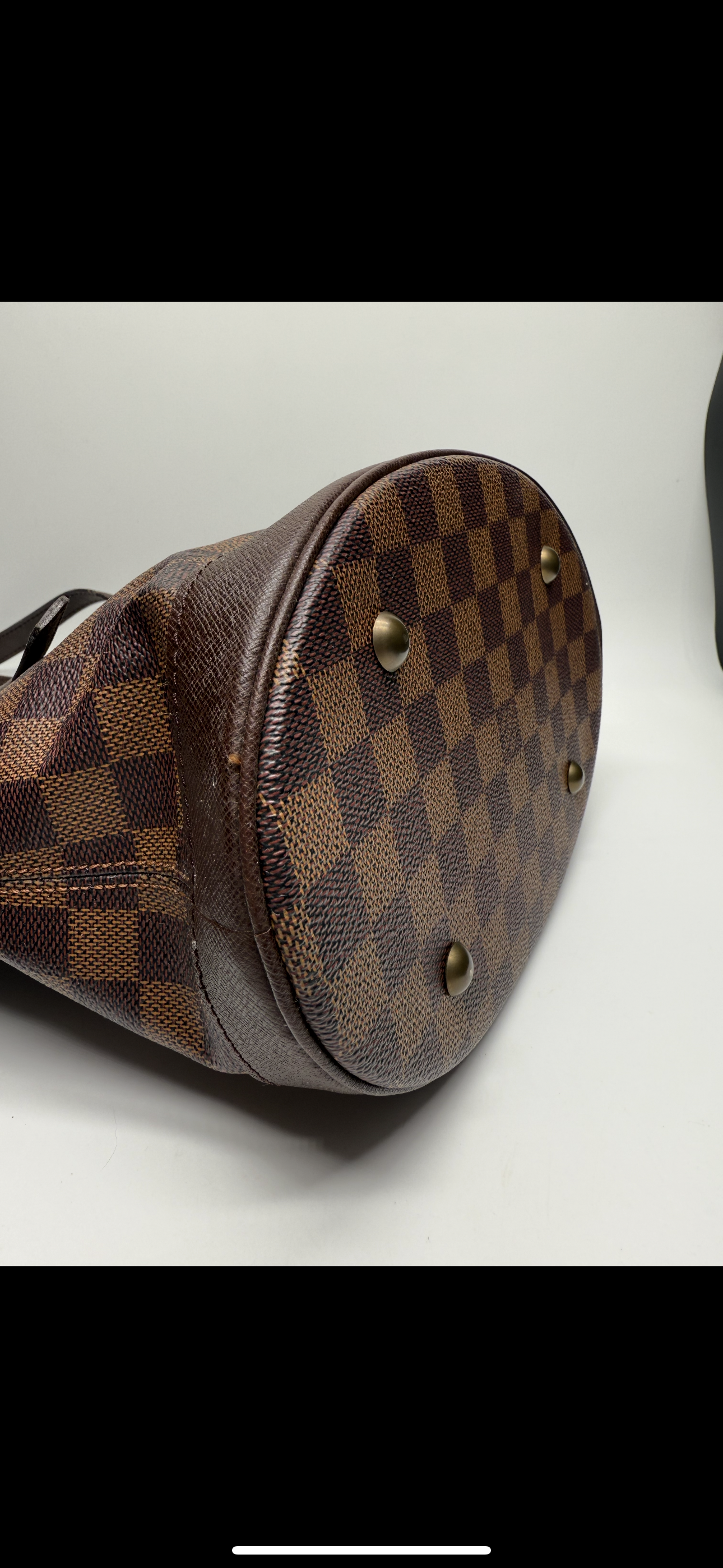 Damier Ebene Bucket Bag Marais with Pouch