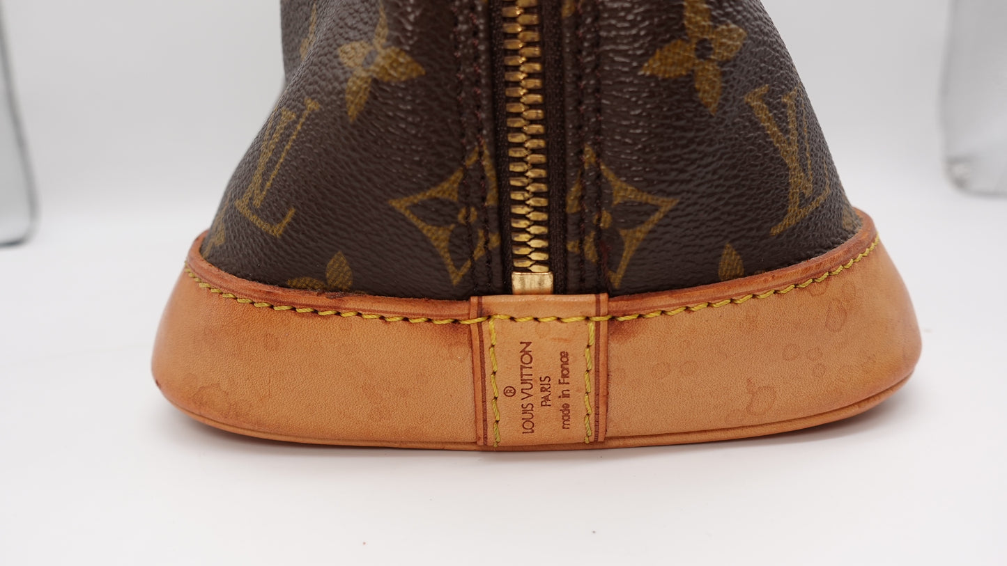 Louis Vuitton Monogram Alma PM