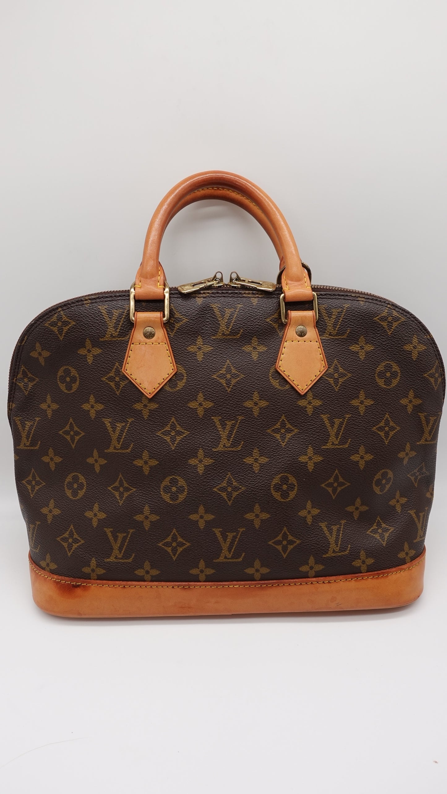 Louis Vuitton Monogram Alma PM