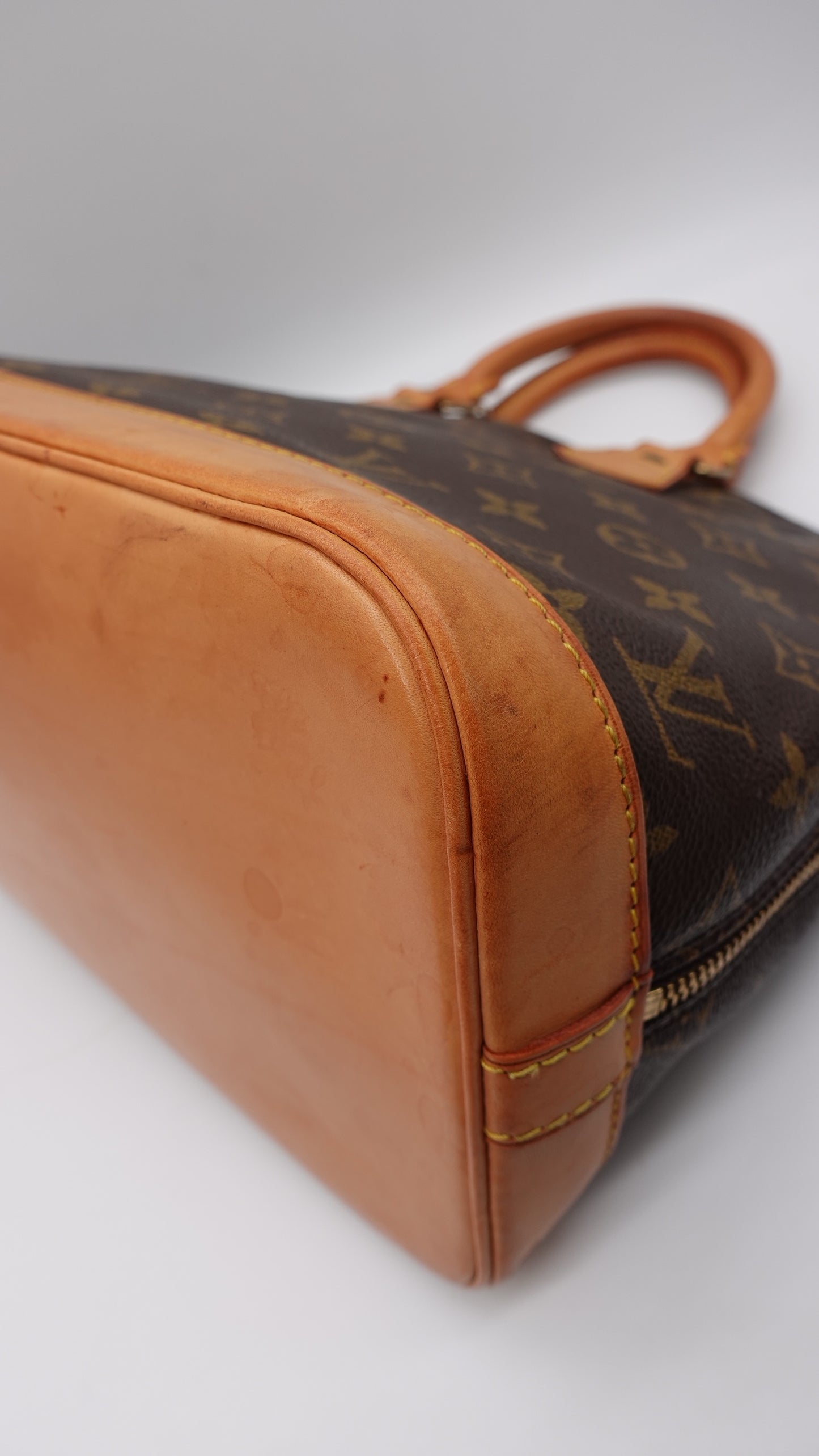 Louis Vuitton Monogram Alma PM