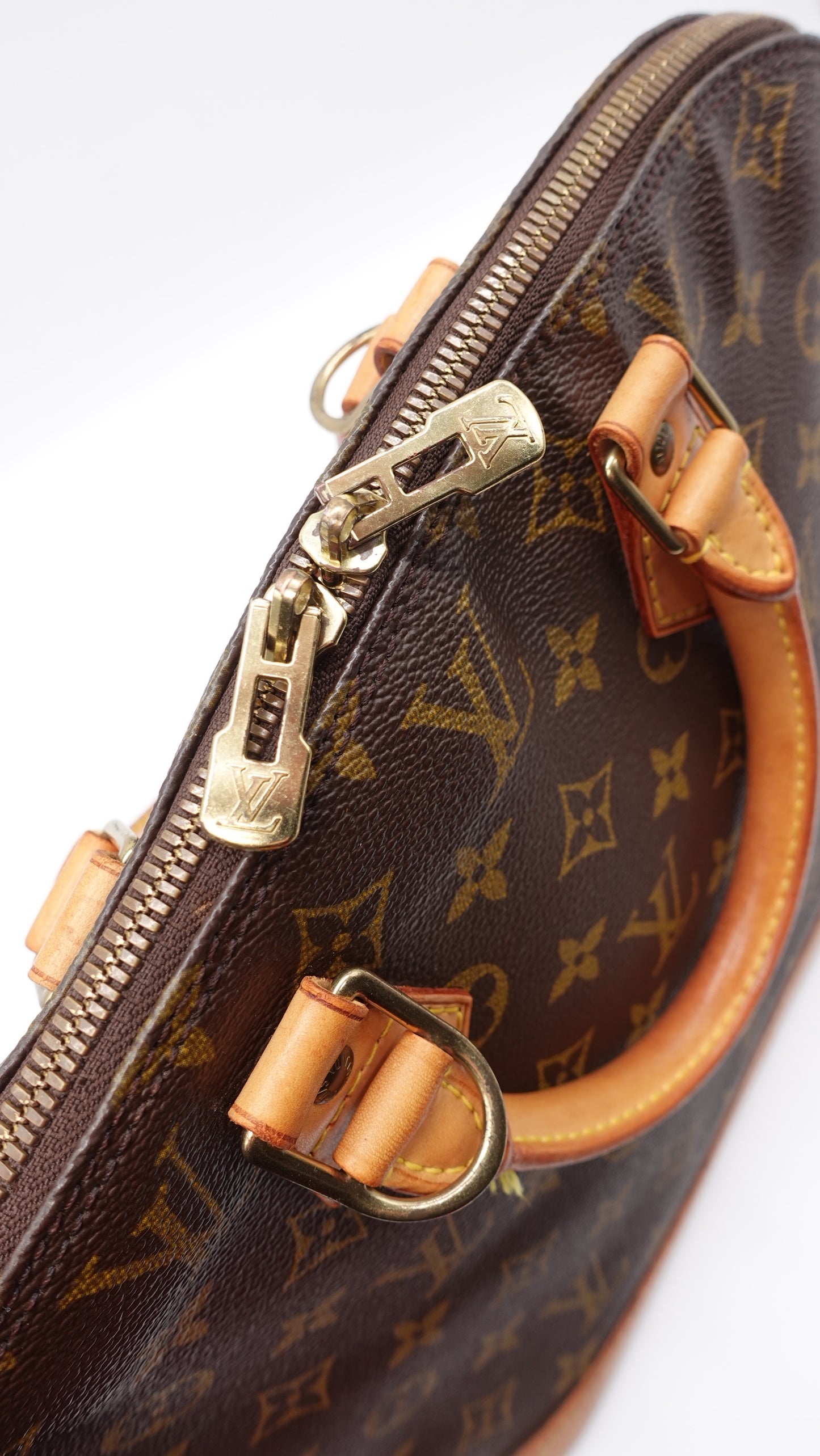 Louis Vuitton Monogram Alma PM