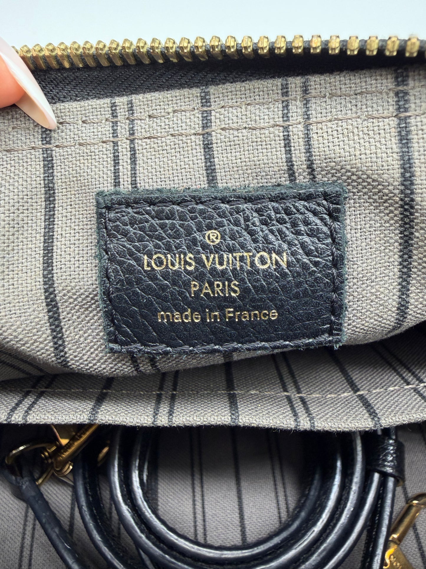 Louis Vuitton Speedy 20