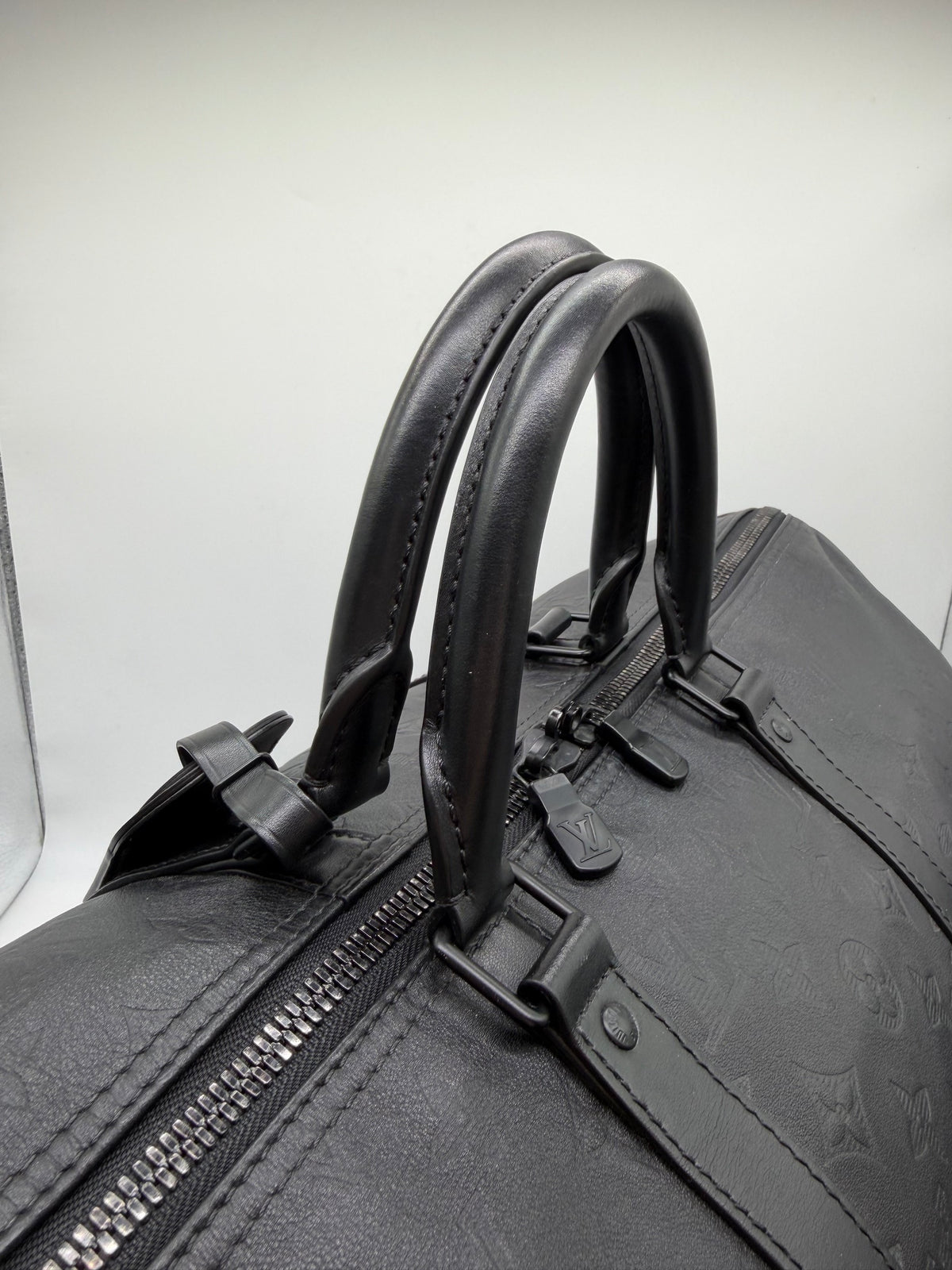 Louis Vuitton Black Shadow Leather Keepall 50 Bandouliere