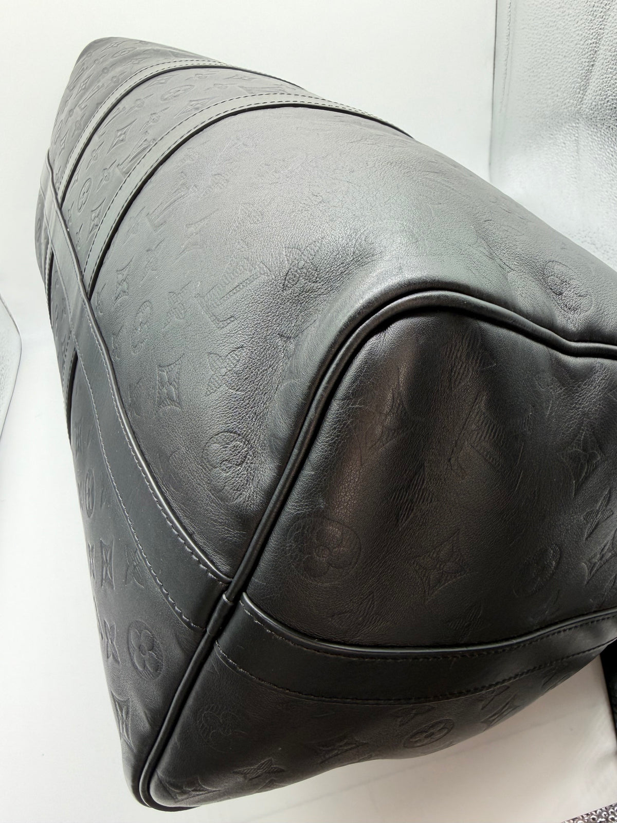 Louis Vuitton Black Shadow Leather Keepall 50 Bandouliere