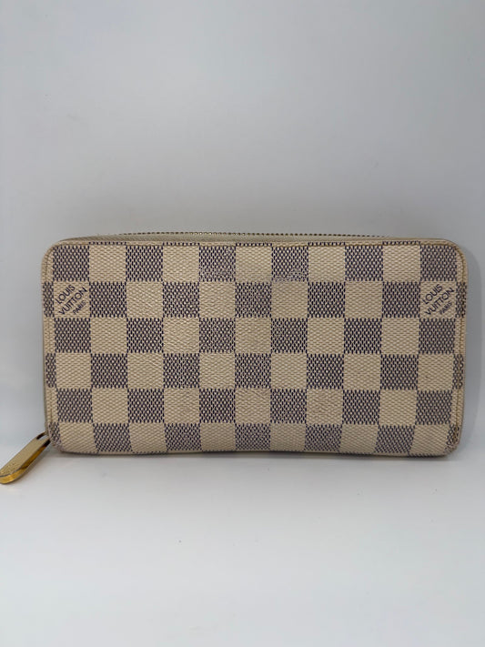 Louis Vuitton Damier Azur Zippy Wallet
