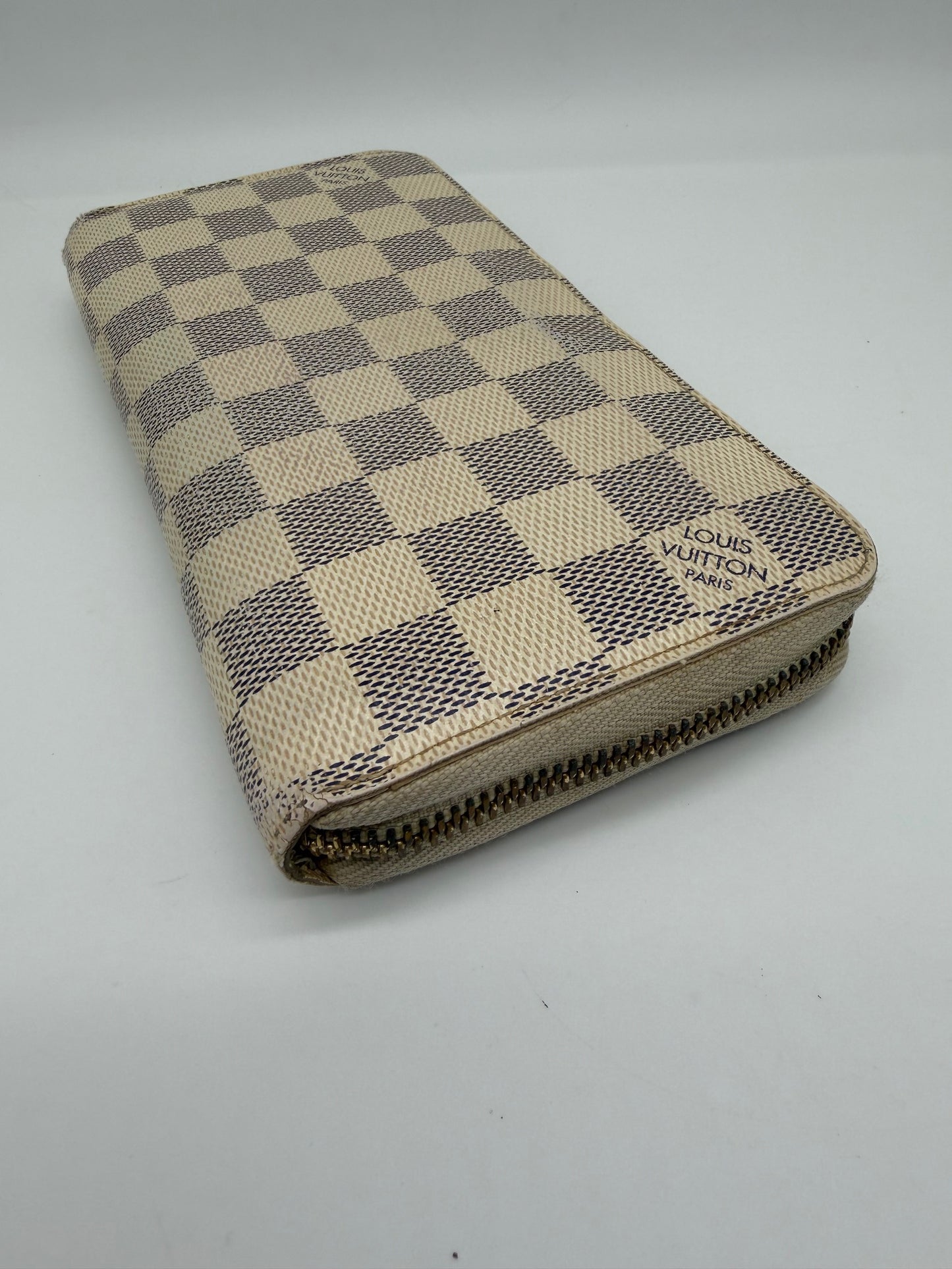 Louis Vuitton Damier Azur Zippy Wallet