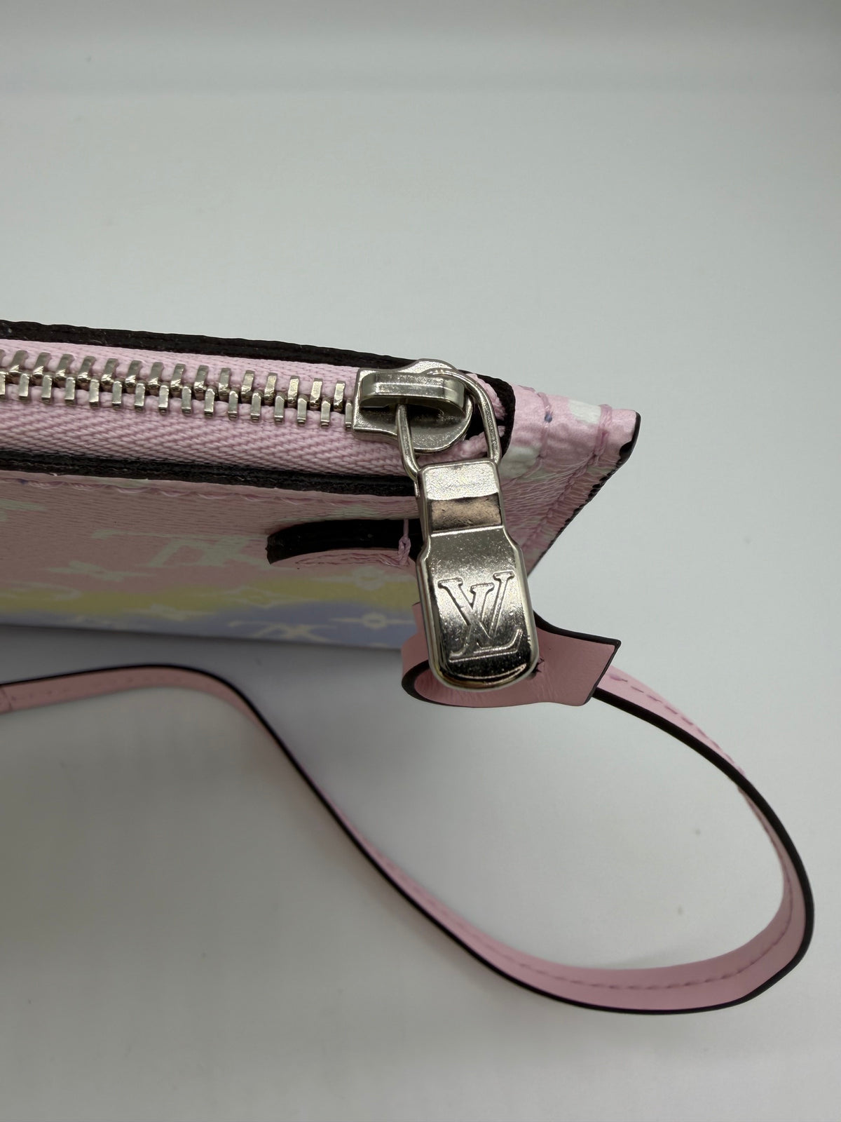 Louis Vuitton Monogram Pastel Escale Neverfull MM Wristlet Pouch
