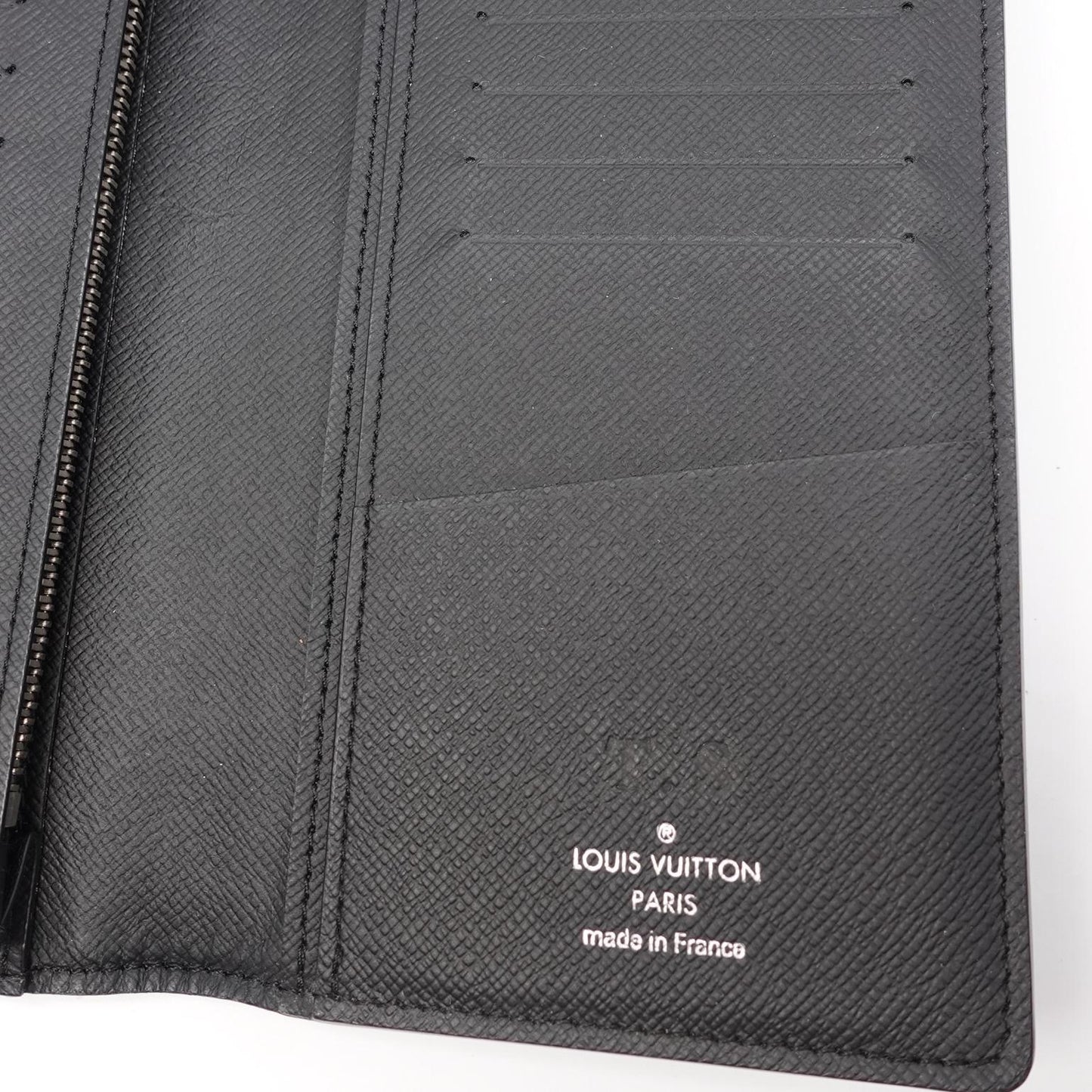 Louis Vuitton Taiga Leather Brazza Wallet
